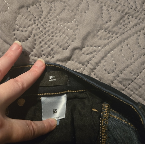 Express High Rise Boot Cut Stretch Jeans - Picture 4 of 5